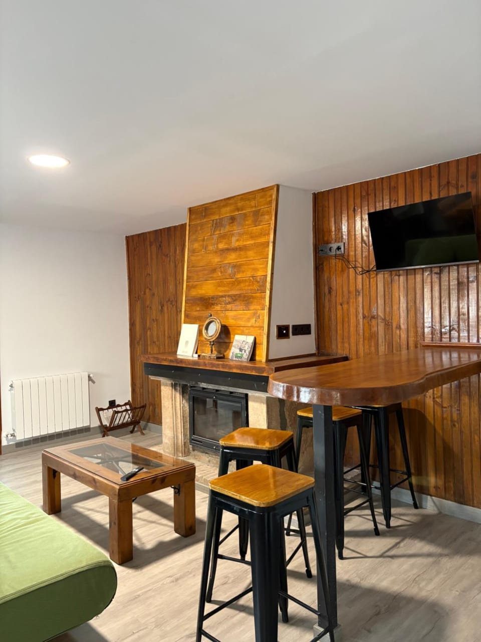 Lounge or bar