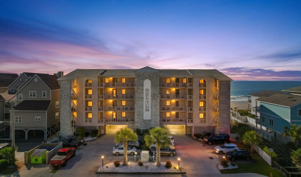 Property building, Facade/entrance, Night, Bird's eye view, Beach, Sea view, Sunset, Parking
