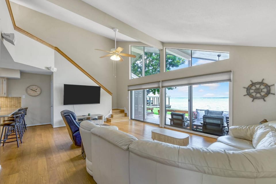 The Hideout House in Lake Conroe