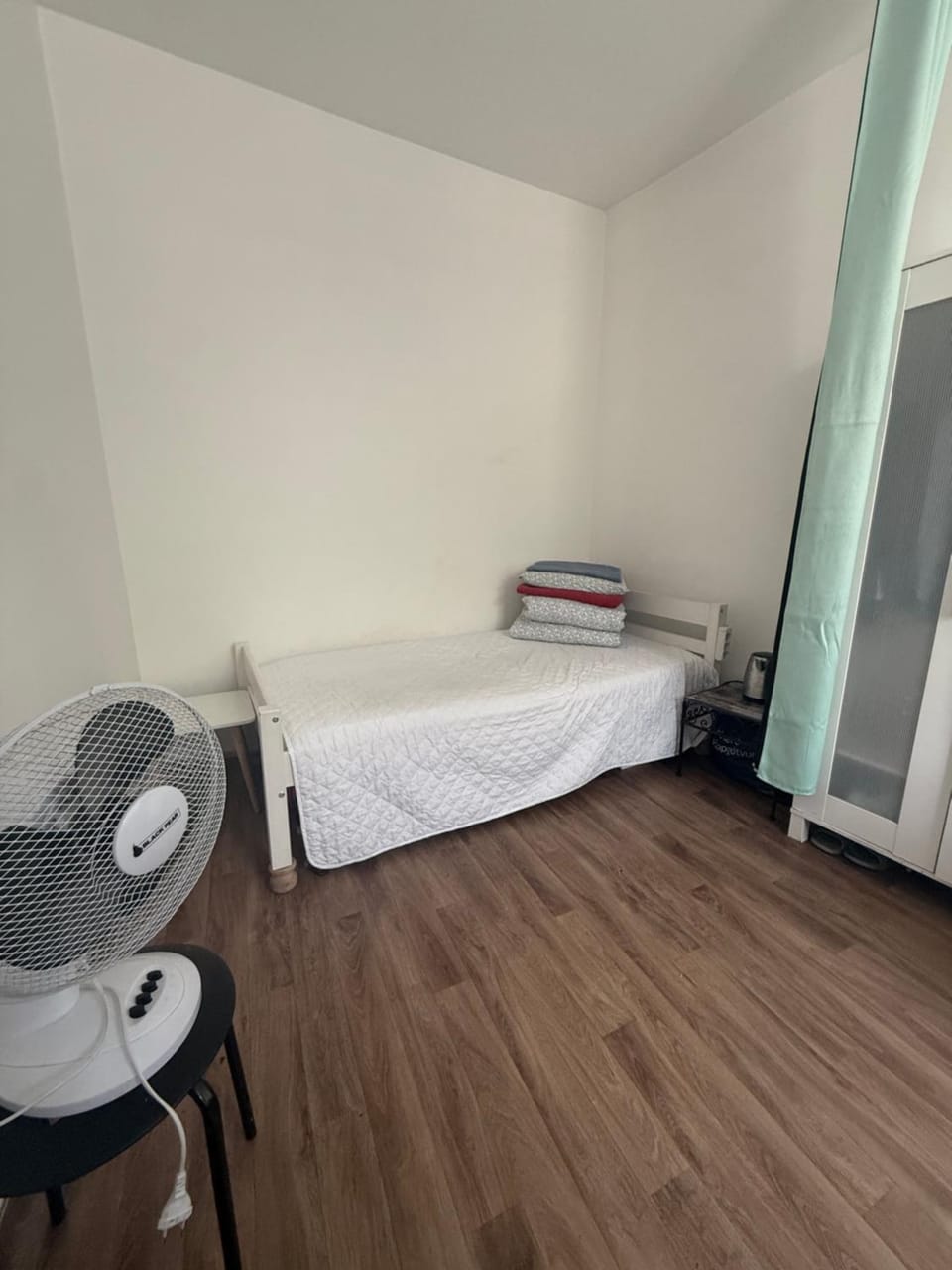 paris kiffe Hostel in Vitry-sur-Seine