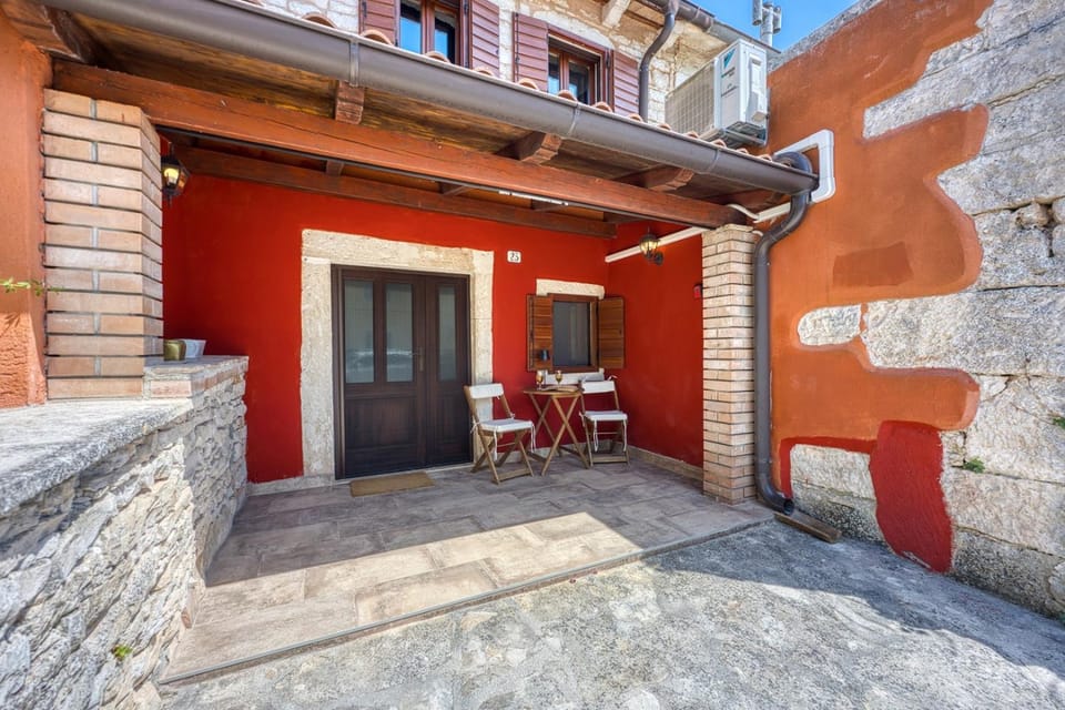 Holiday House Ante Bed and Breakfast in Istria County
