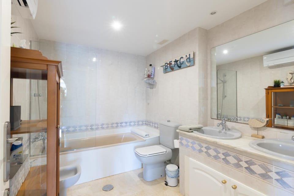 Shower, Bathroom, Bath