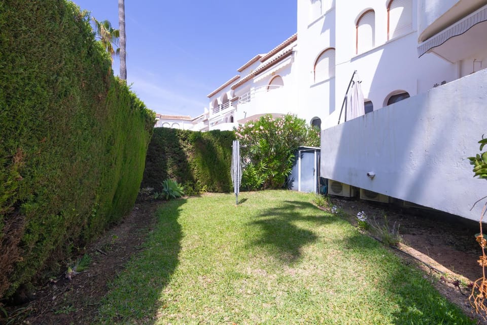 Garden, Garden, Balcony/Terrace