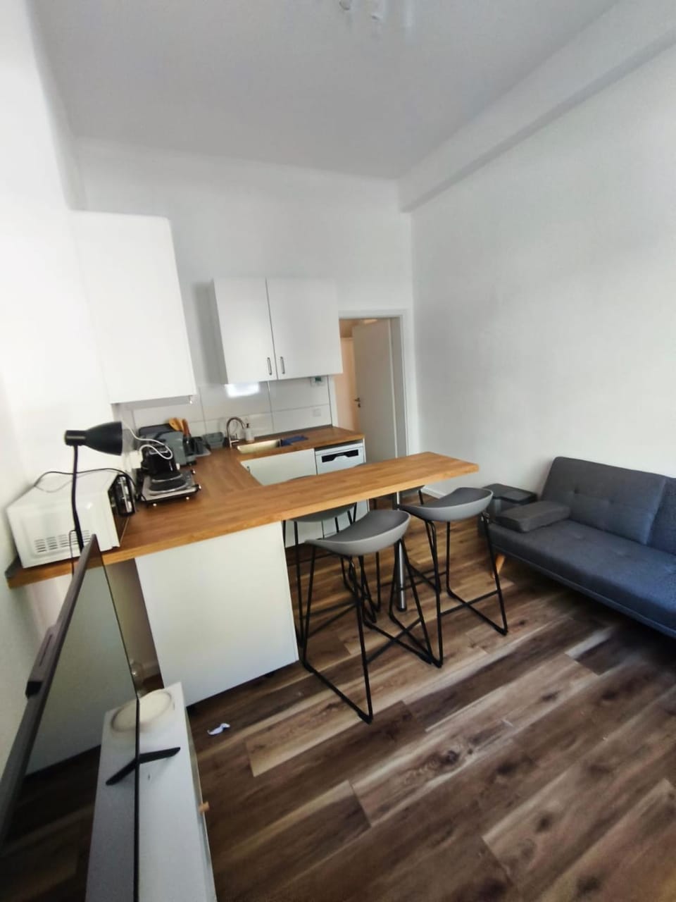 Living room, kitchen