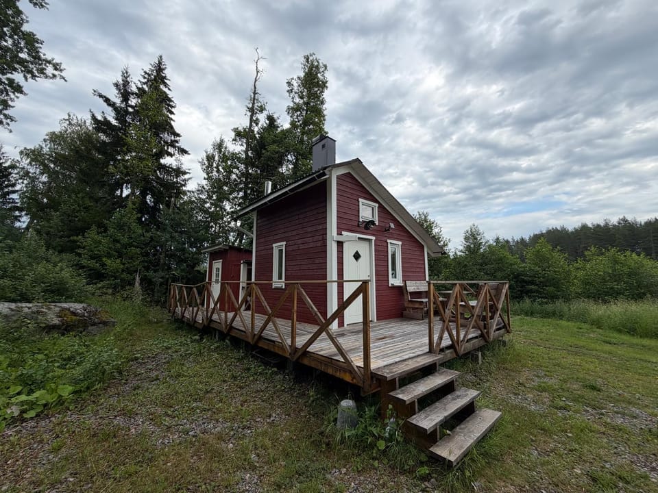 The Hermits Hut Nature lodge in Stockholm County