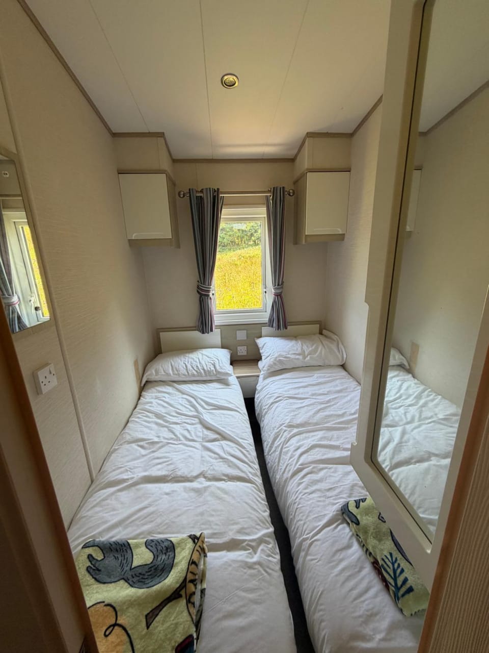 Beachcomber's Paradise Nature lodge in County Kerry