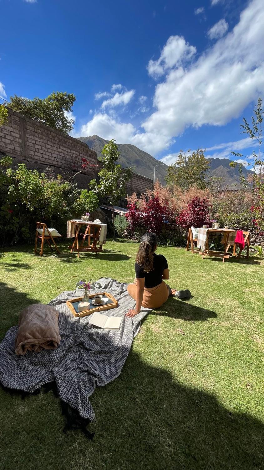 Day, People, Natural landscape, Garden, Mountain view, group of guests