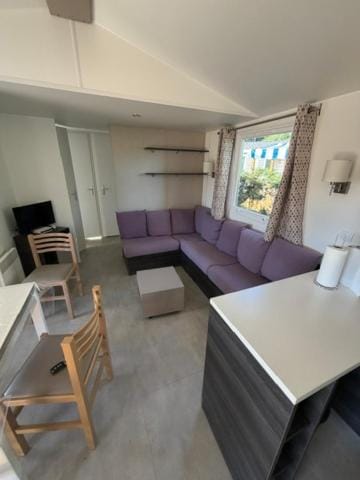 Camping les Charmettes Campground/ 
RV Resort in Les Mathes