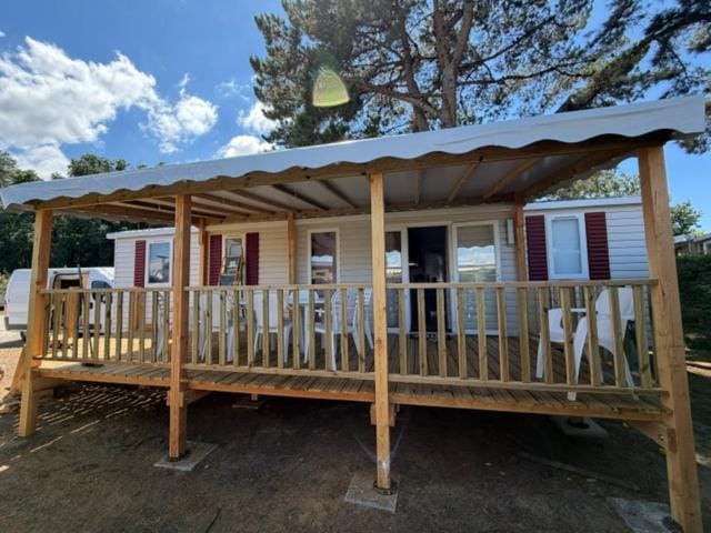Camping les Charmettes Campground/ 
RV Resort in Les Mathes