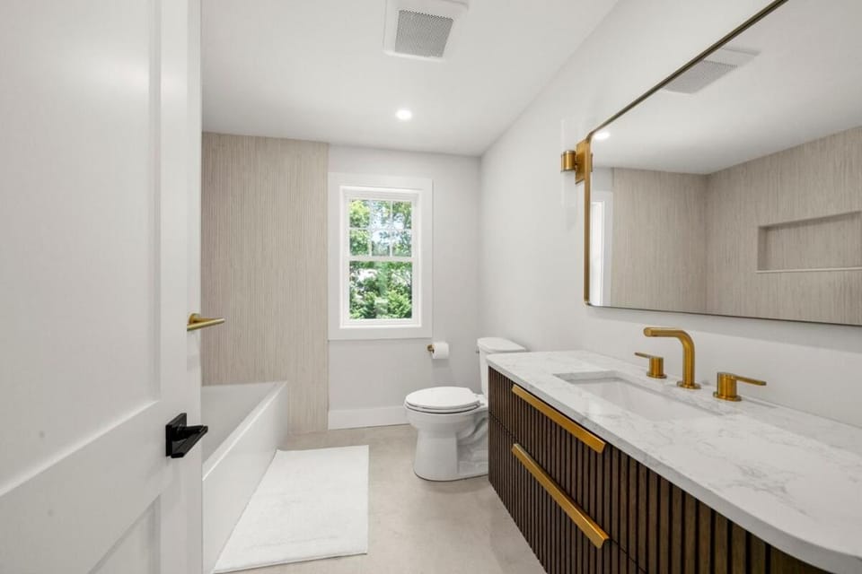 Brand New Luxury 5 bed home House in Eastham