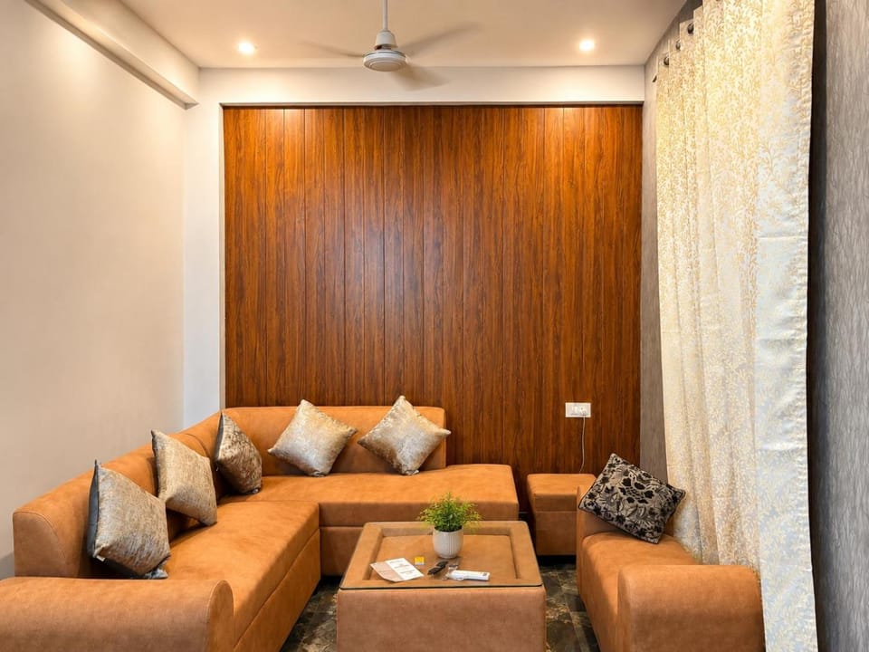 Mussoorie Forest Nest 2 BHK Bed and Breakfast in Dehradun
