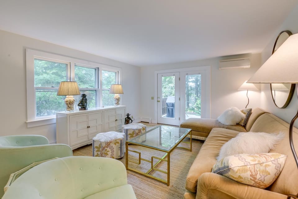 6 Mi to Acadia Nat'l Park! Cozy Gem w/ Deck, Grill House in Northeast Harbor