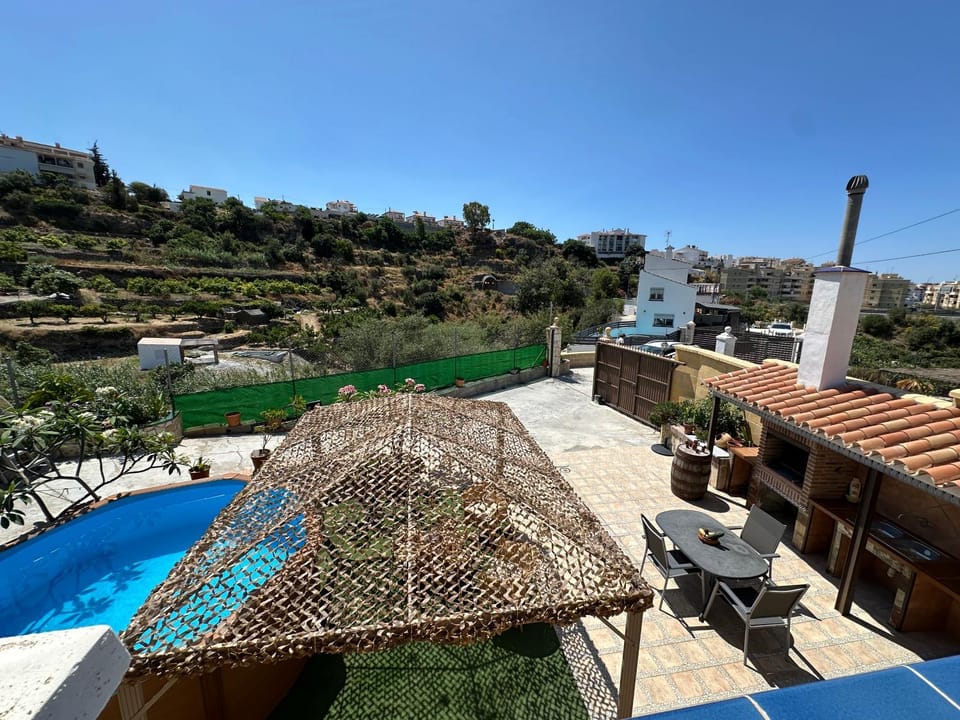 Garden view, Garden view