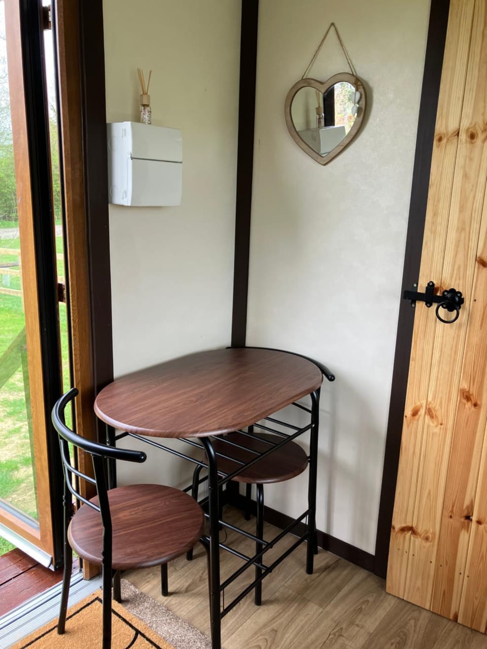 Woodpeckers Shepherds Hut Luxury tent in St Edmundsbury District