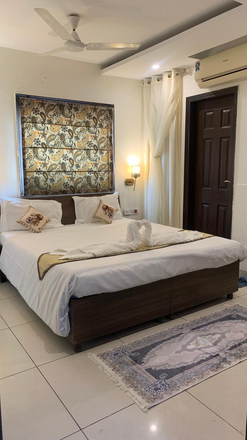 narayana regency Hotel in Ludhiana