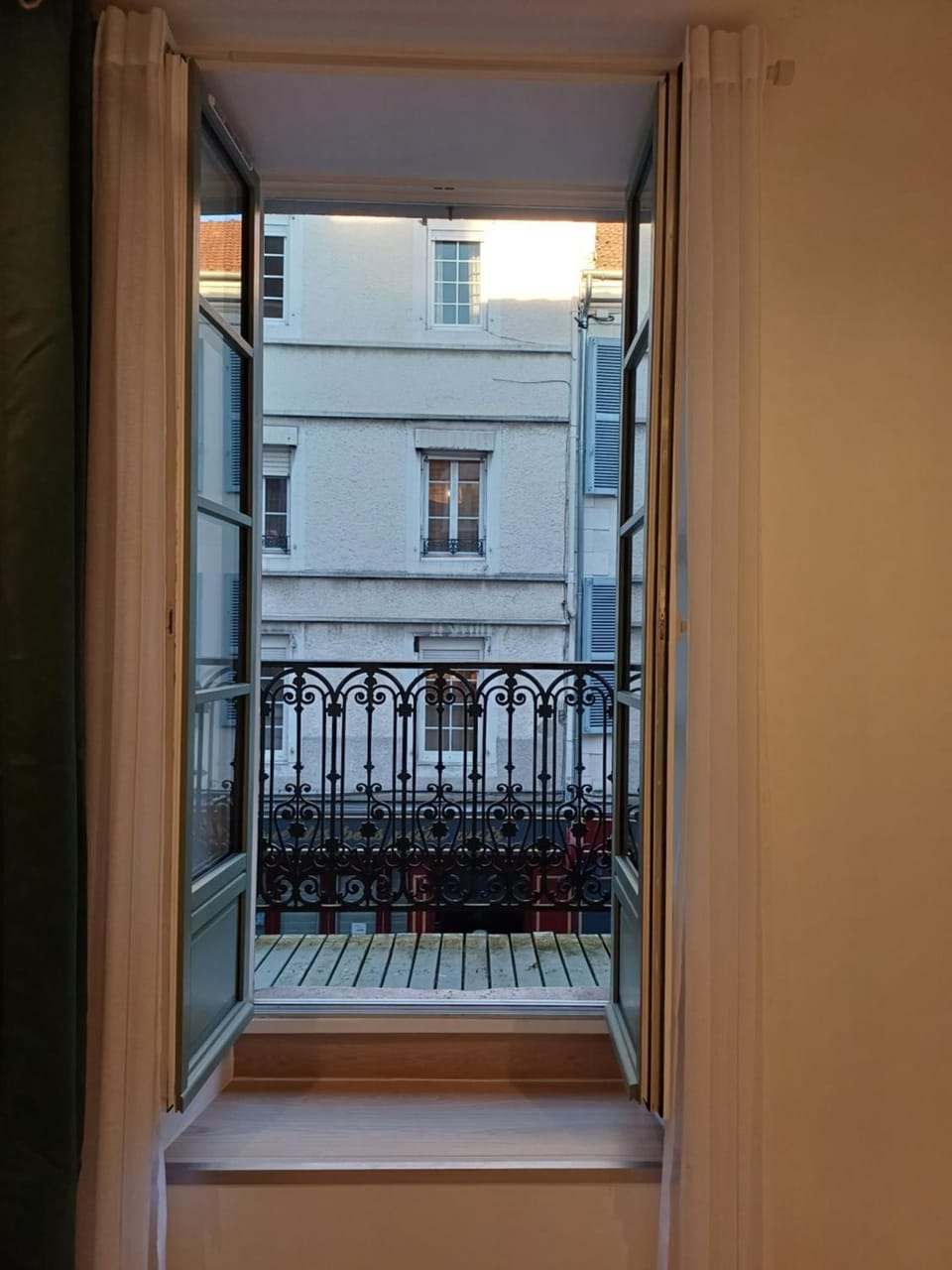View (from property/room), Balcony/Terrace
