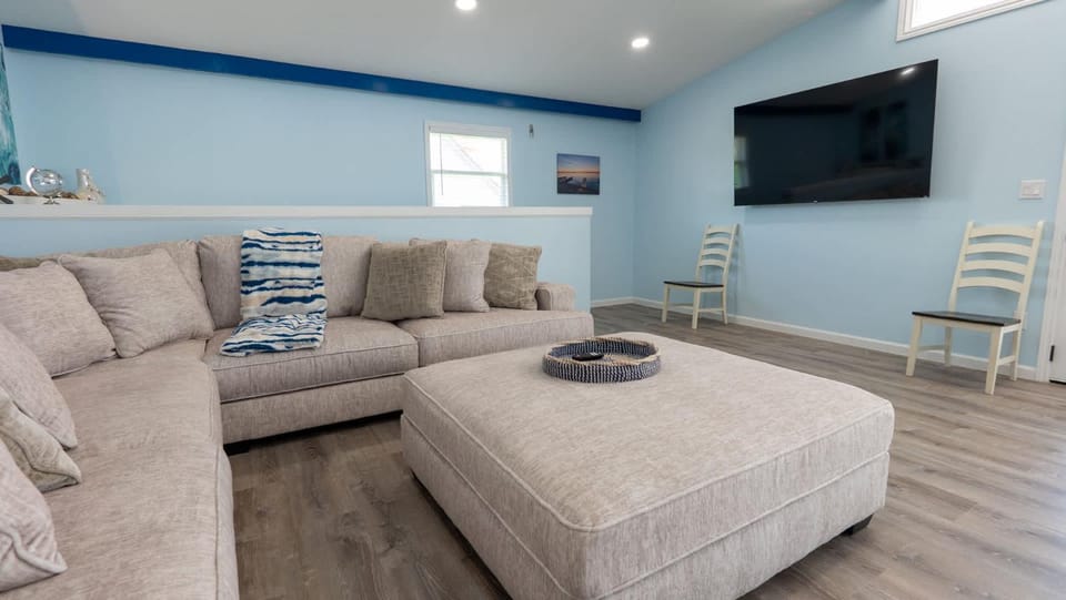 New 5BR Remodel Heated Pool Gameroom up to 20 House in South Padre Island