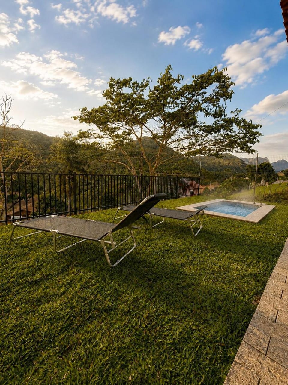 Garden, Hot Tub, Swimming pool