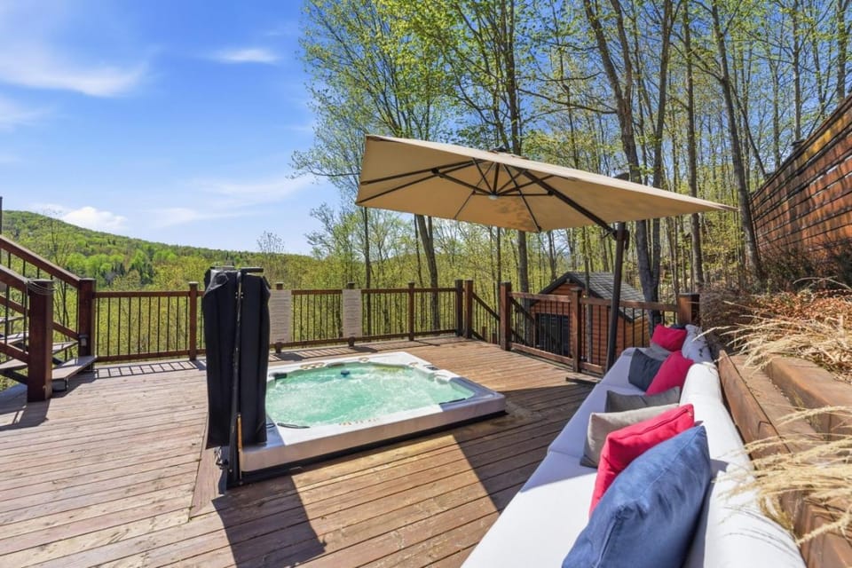 Hot Tub, Balcony/Terrace, Spa and wellness centre/facilities