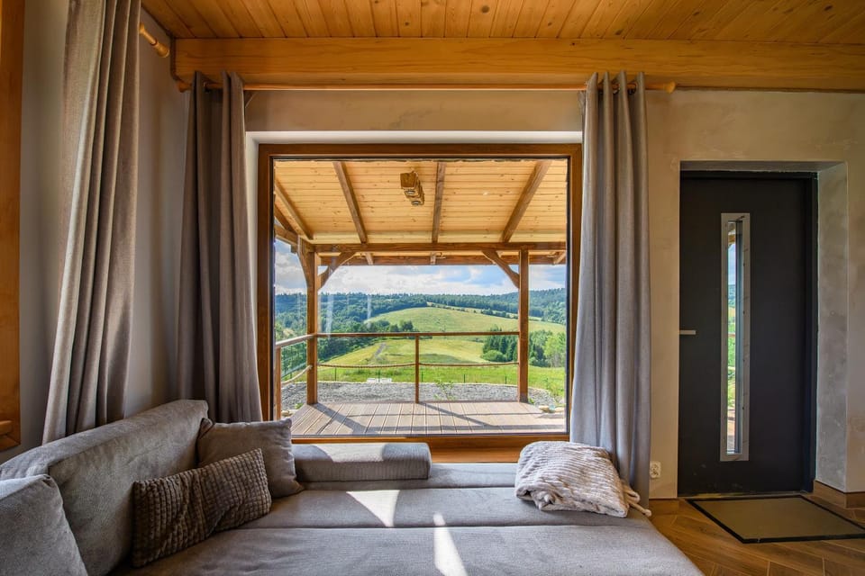 View (from property/room), Mountain view