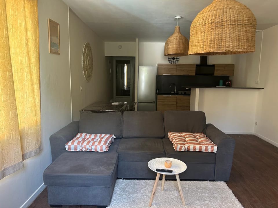 L'azur Apartment in La Seyne-sur-Mer
