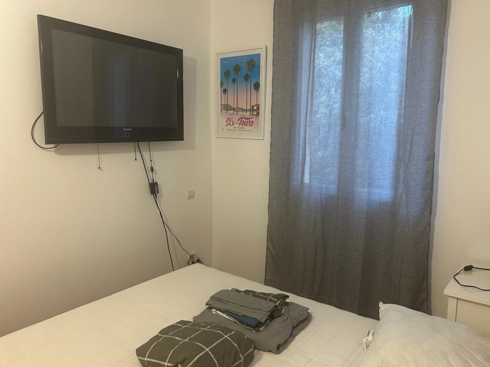 L'azur Apartment in La Seyne-sur-Mer