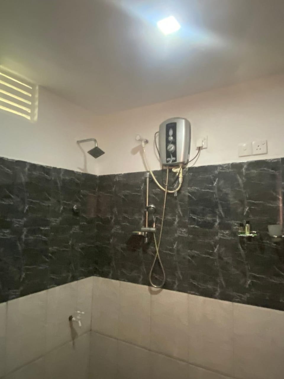 Golden Horizon villa Vacation rental in Southern Province