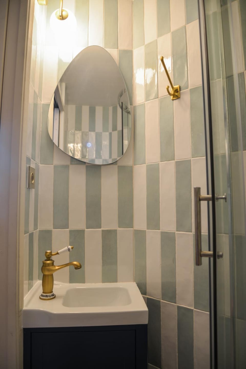 The Sailor's Cottage Apartment in Nice