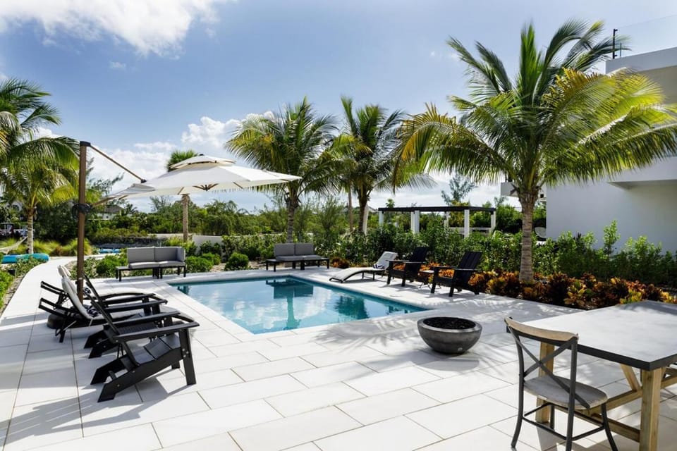 Pestica Villa Private Pool Apartment in Turks and Caicos Islands