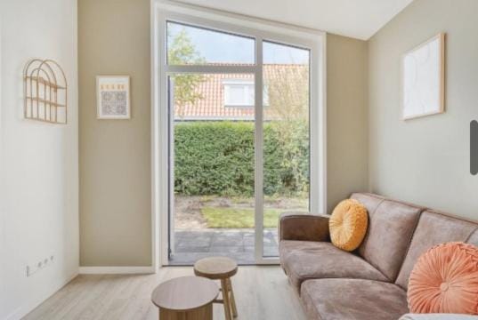 Sea & Forest Lodge House in Oostkapelle