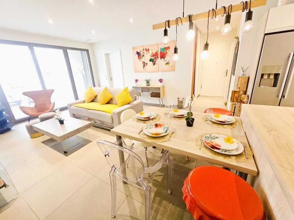Central 1BR Apartment w terrace&parking spaces Apartment in Luxembourg
