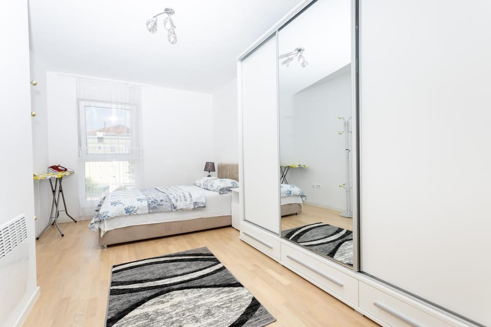 Bed, Bedroom, wardrobe