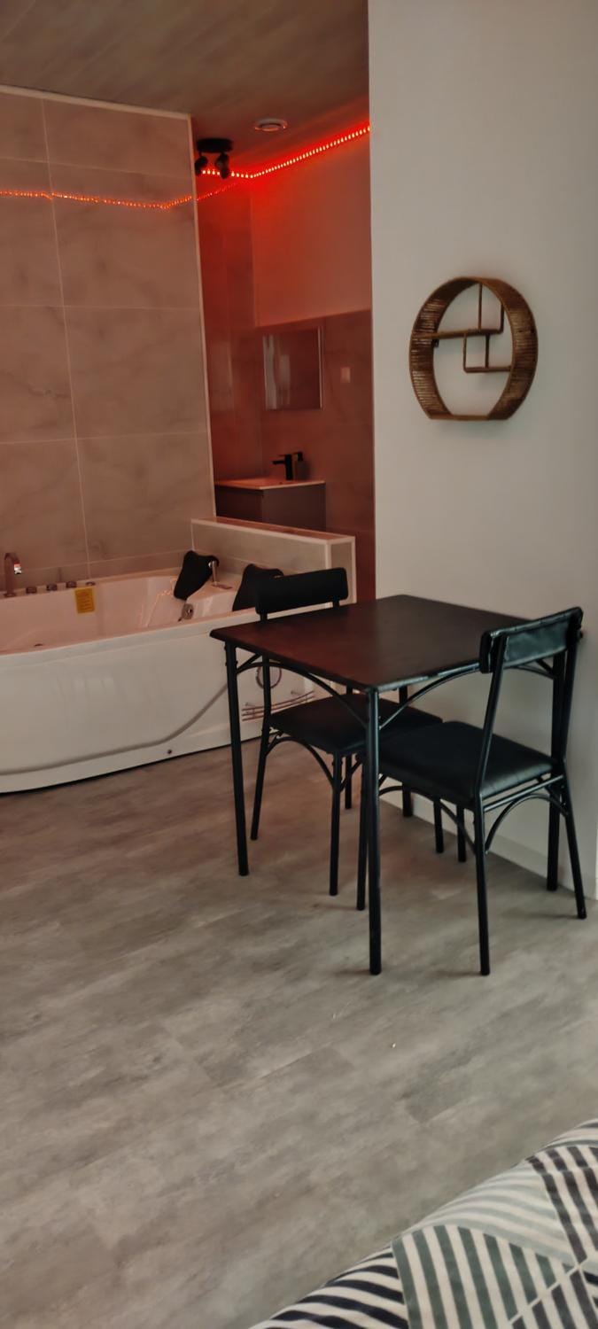 L'Escapade - Love Ardèche Apartment in Provence