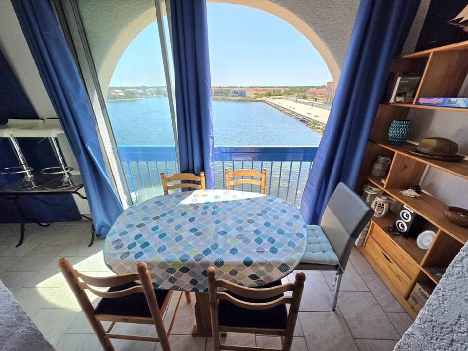 Résidence Marina Soleil Bleu - Appartement deux pièces, 5 couchages, LE BARCARES MAE-7063 Apartment in Le Barcarès