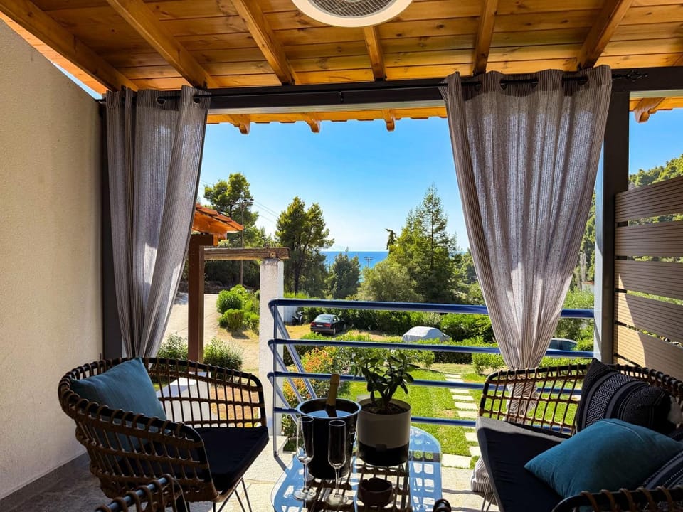 Maison Forest & Waves Luxury Accomodation Apartment in Halkidiki