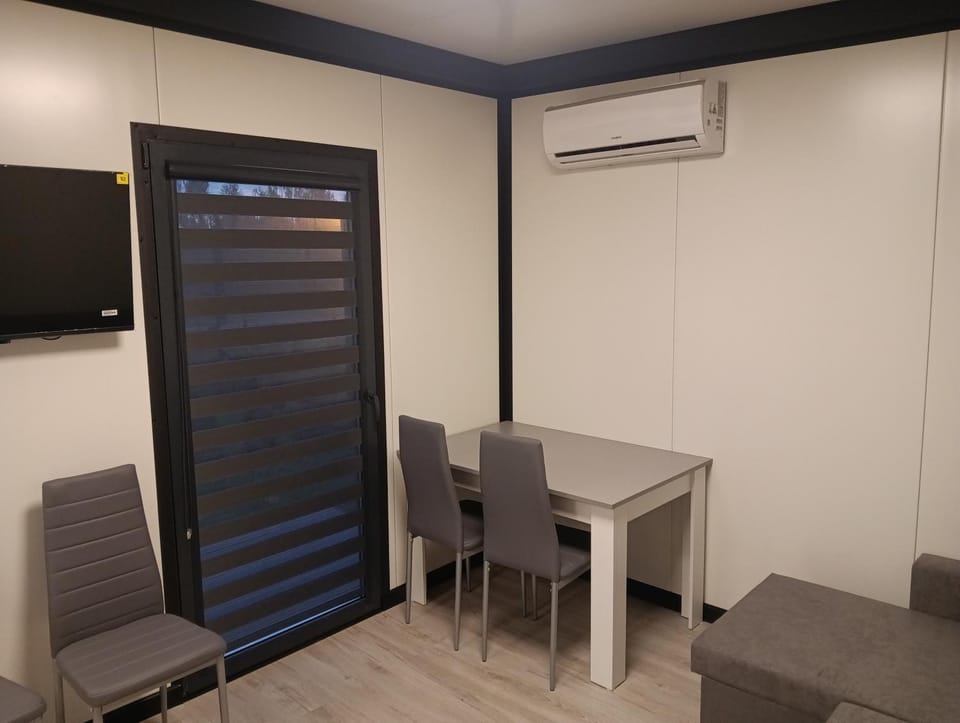 Domki u Krukow Campground/ 
RV Resort in Belarus