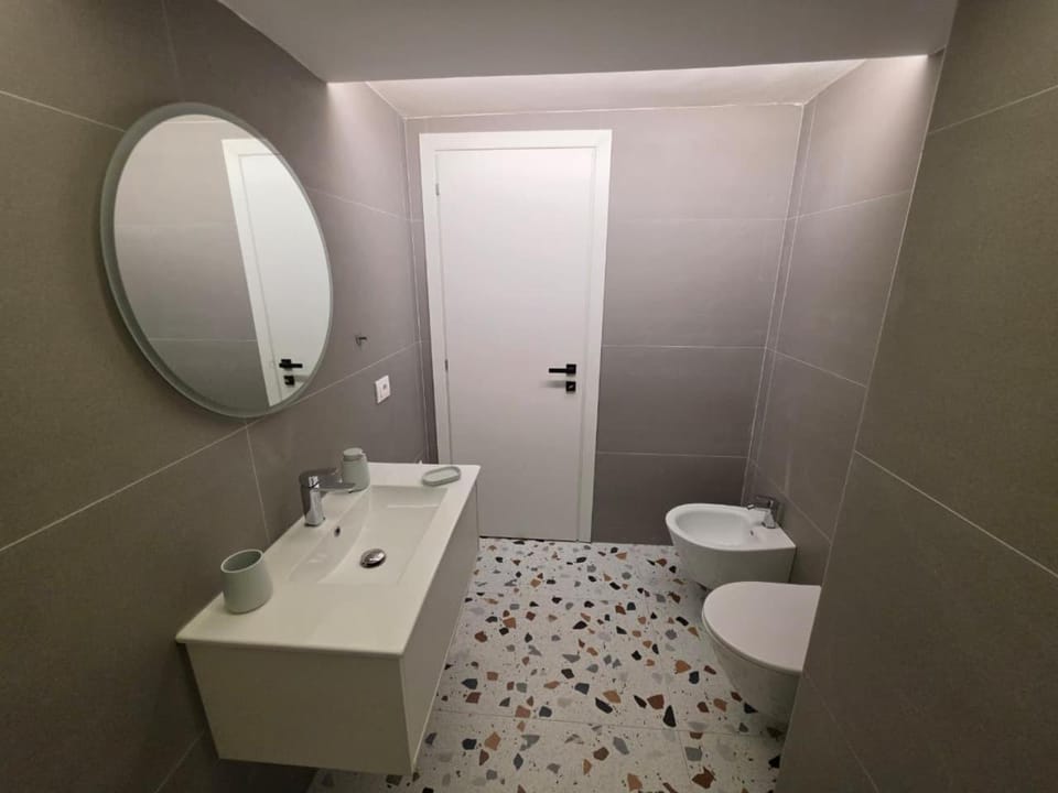 Luxury Seaside Escape 2 - Free Private Parking Apartment in Tirana County, Albania
