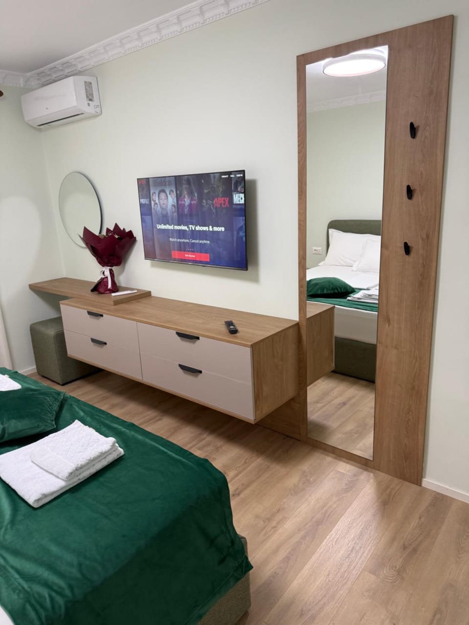 TIA Lake 2 Apartment in Tirana