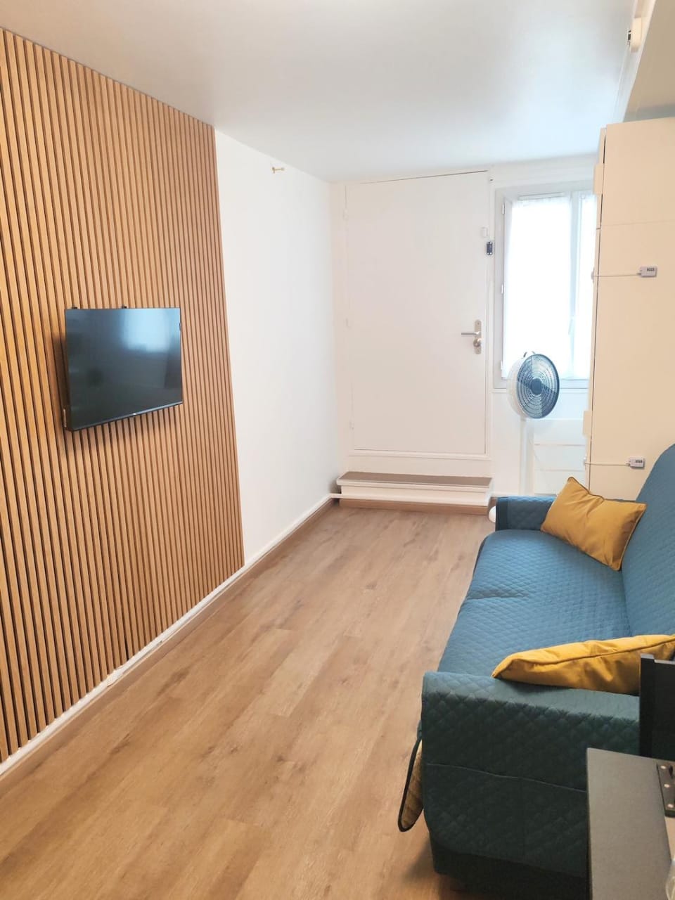 TV and multimedia, Living room, wardrobe