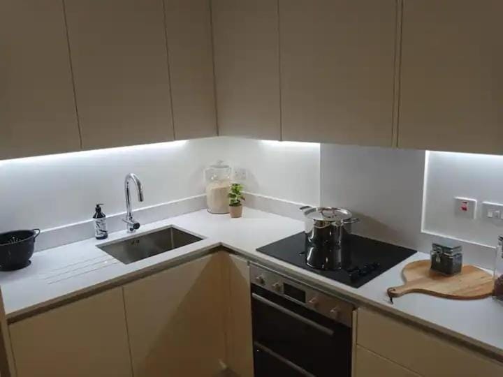 Modern flat in Uxbridge and near to the airport Apartment in Uxbridge