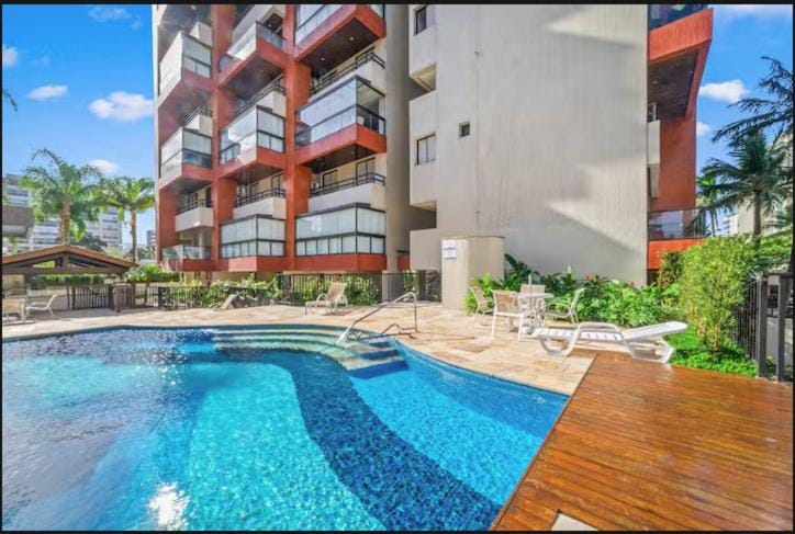 Property building, Swimming pool, Swimming pool