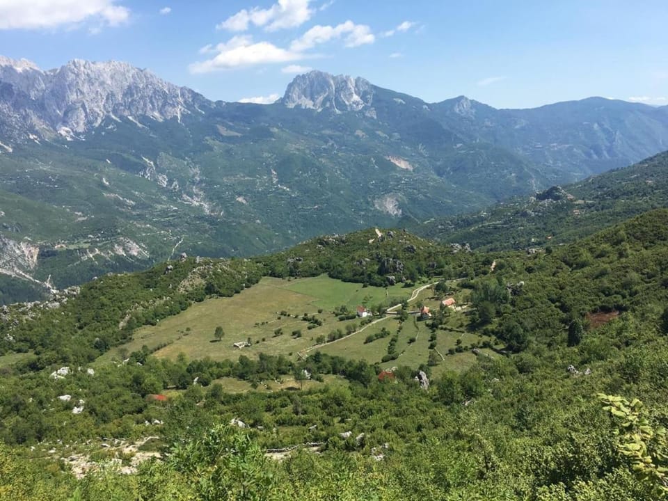 Guest House Avdi Kola Bed and Breakfast in Europe
