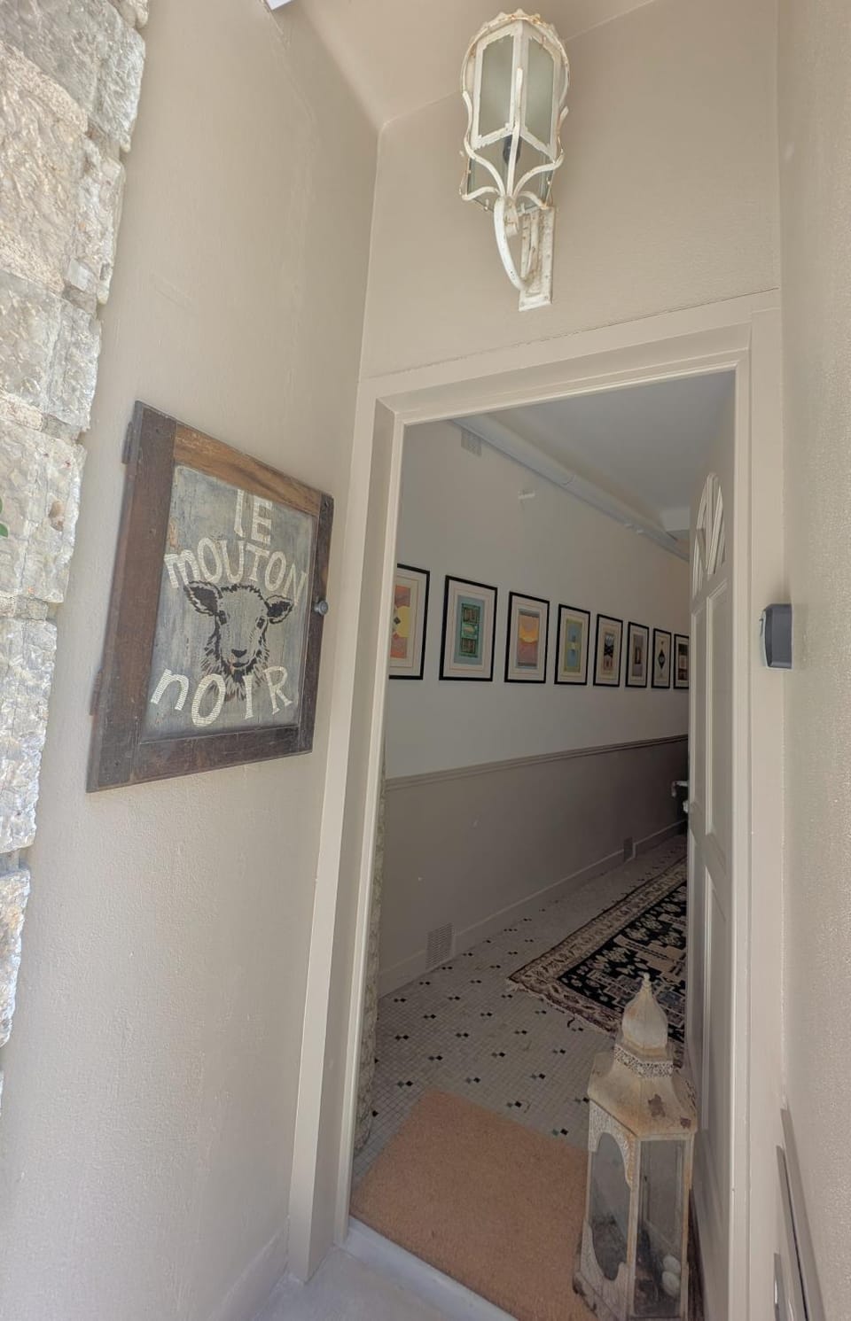lE mOUTON nOIR Apartment in Saint-Antonin-Noble-Val