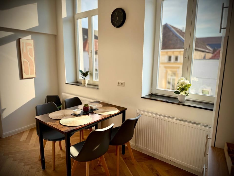 Zentral und Modern Zimmer im Herzen Oldenburgs 5DZ Bed and Breakfast in Oldenburg
