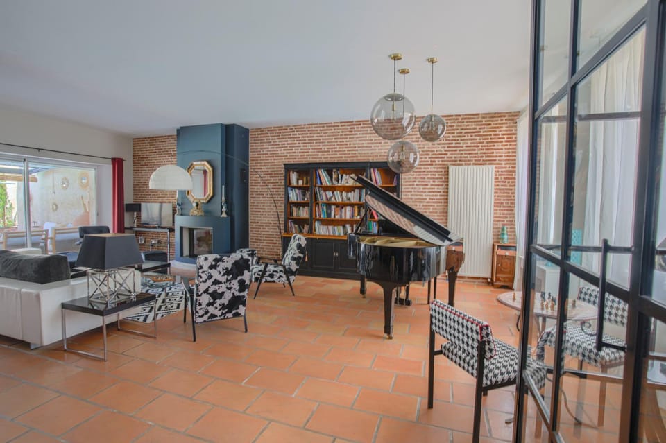 Maison Bacchus 31 Bed and Breakfast in Occitanie