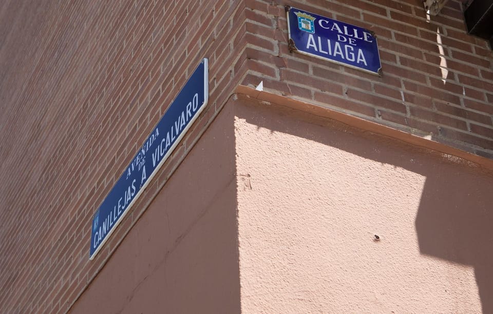 Metropolitano Guesthouse Bed and Breakfast in Madrid