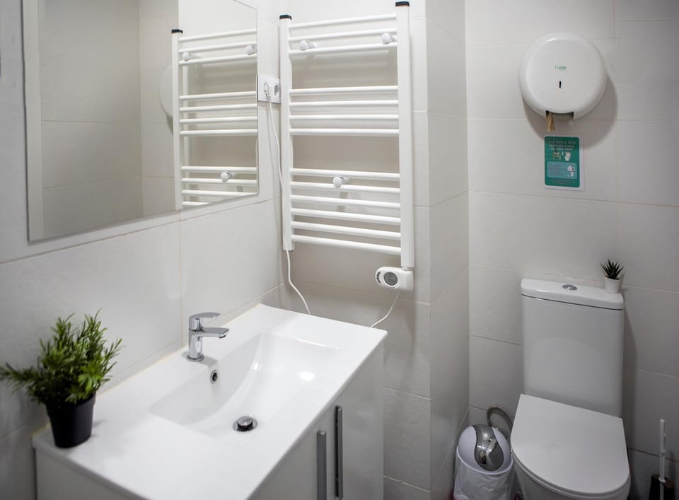 Metropolitano Guesthouse Bed and Breakfast in Madrid