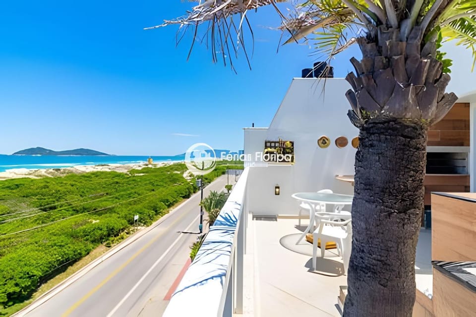 Cobertura Frente Mar no Novo Campeche Apartment in Florianopolis
