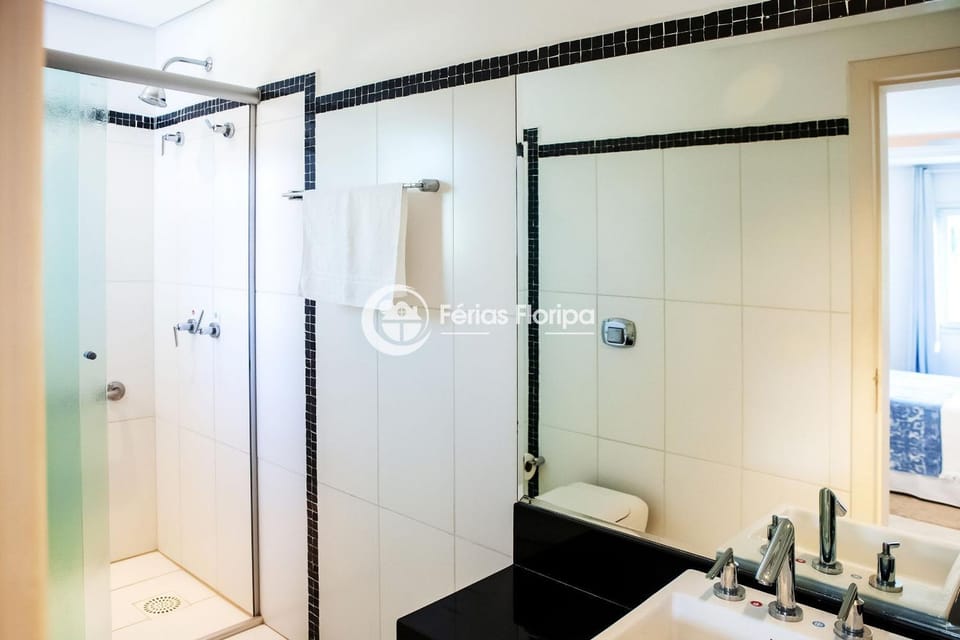 Casa Aconchegante com Quintal Amplo e Piscina em Campeche House in Florianopolis