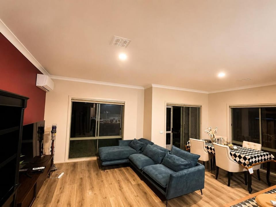 Family Townhouse in Wantirna 3Bedrooms House in Wantirna South